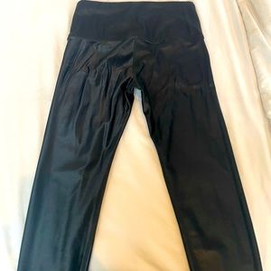 Noli liquid glass legging- black gloss